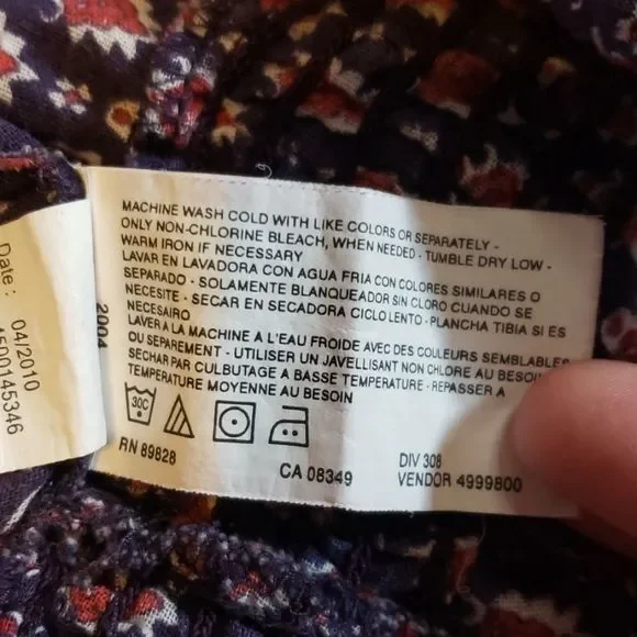 Nine West Navy and Red Paisley Blouse - Picture 6 of 8